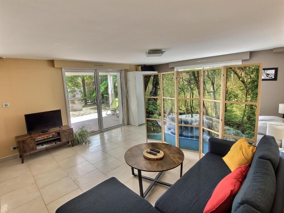 Le Rocher De Bel Air -40M2 -Chaleureux 3 Etoiles Saint-Aignan-Grand-Lieu Exterior photo